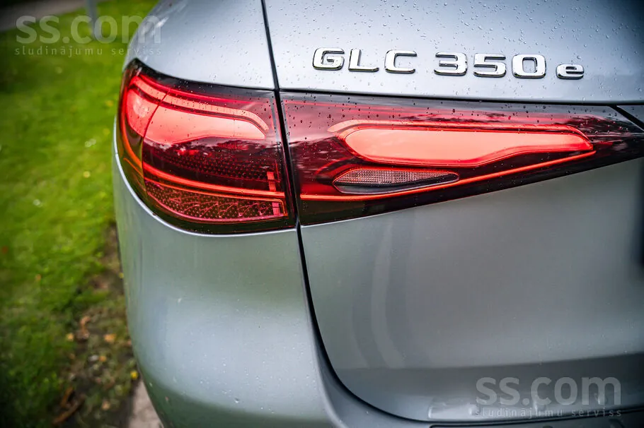 Mercedes-Benz Glc 350 2025 photo 3