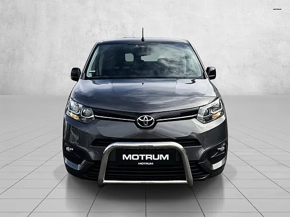 Toyota Proace City 2023 photo 2
