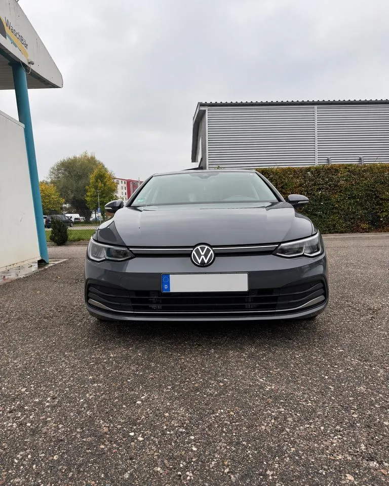 Volkswagen Golf 8