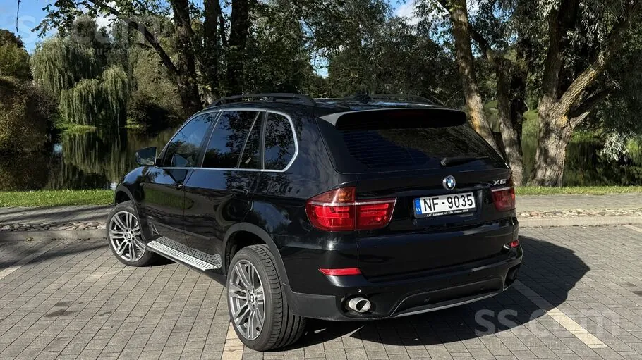 BMW X5 2012 photo 5