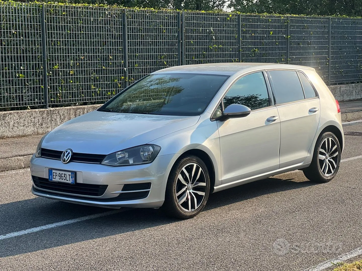 Volkswagen Golf 2013 photo 3