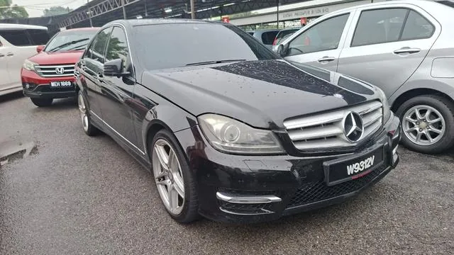 Mercedes-Benz C-Class