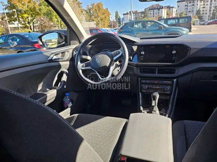 Volkswagen T-Cross 2021 photo 2
