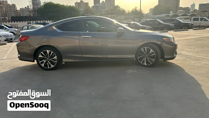 Honda Accord 2017 photo 4