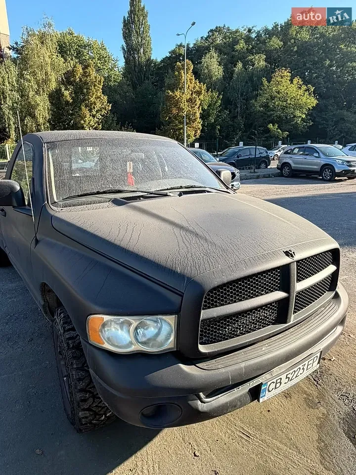 Dodge Ram 1500 2004 photo 2