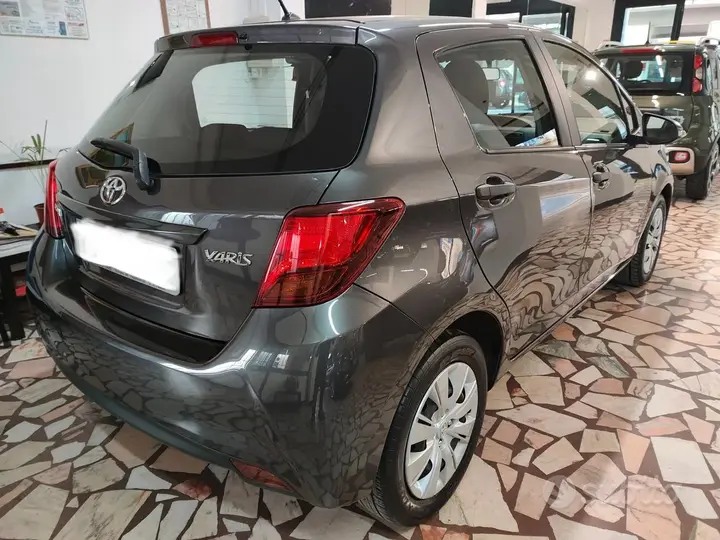 Toyota Yaris 2016 photo 4