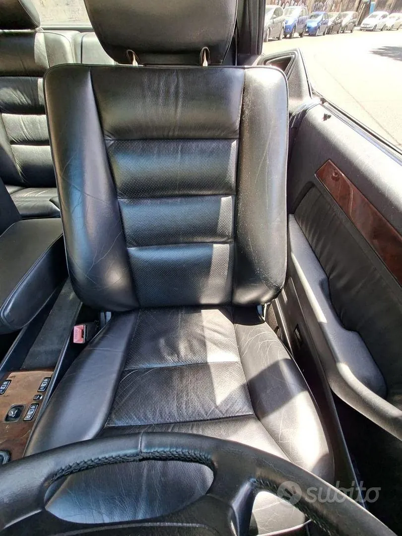Mercedes-Benz C124 1993 photo 3