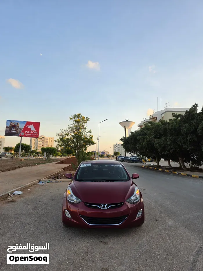 Hyundai Elantra 2015 photo 3