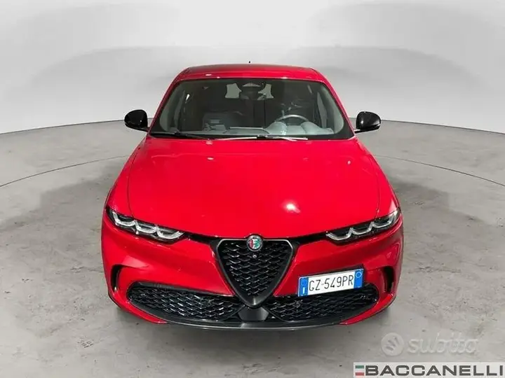 Alfa Romeo Tonale 2025 photo 5