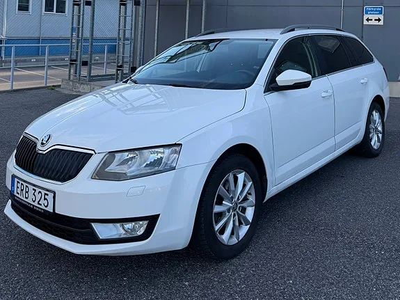 Skoda Octavia 2015 photo 2