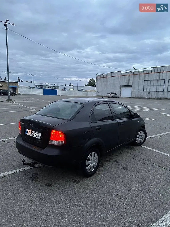 Chevrolet Aveo 2005 photo 3
