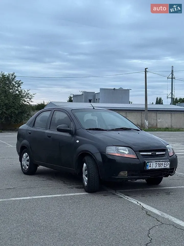 Chevrolet Aveo 2005 photo 2