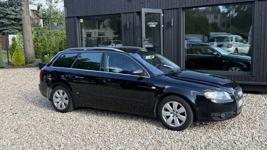 Audi A4 2005 photo 2