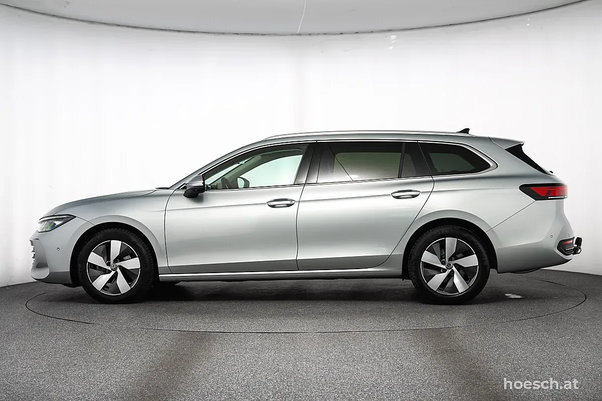 Volkswagen Passat 2025 photo 3
