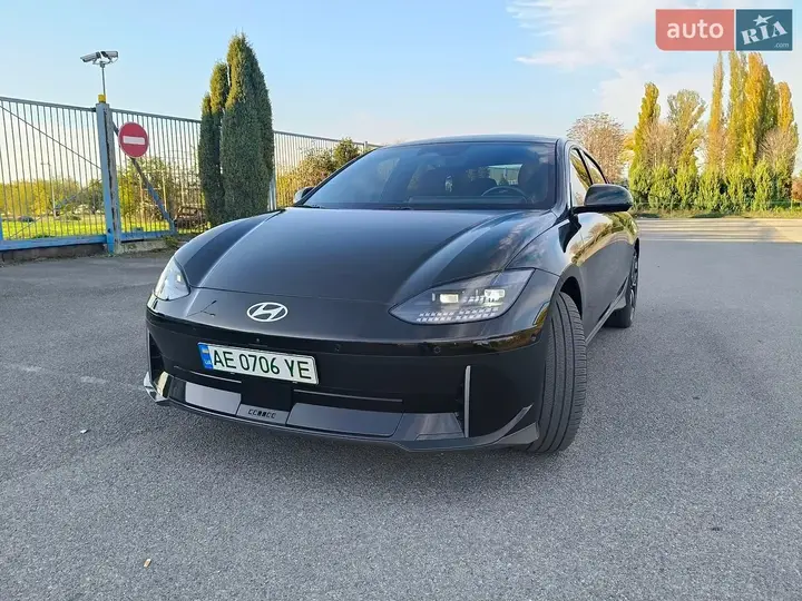 Hyundai Ioniq 6
