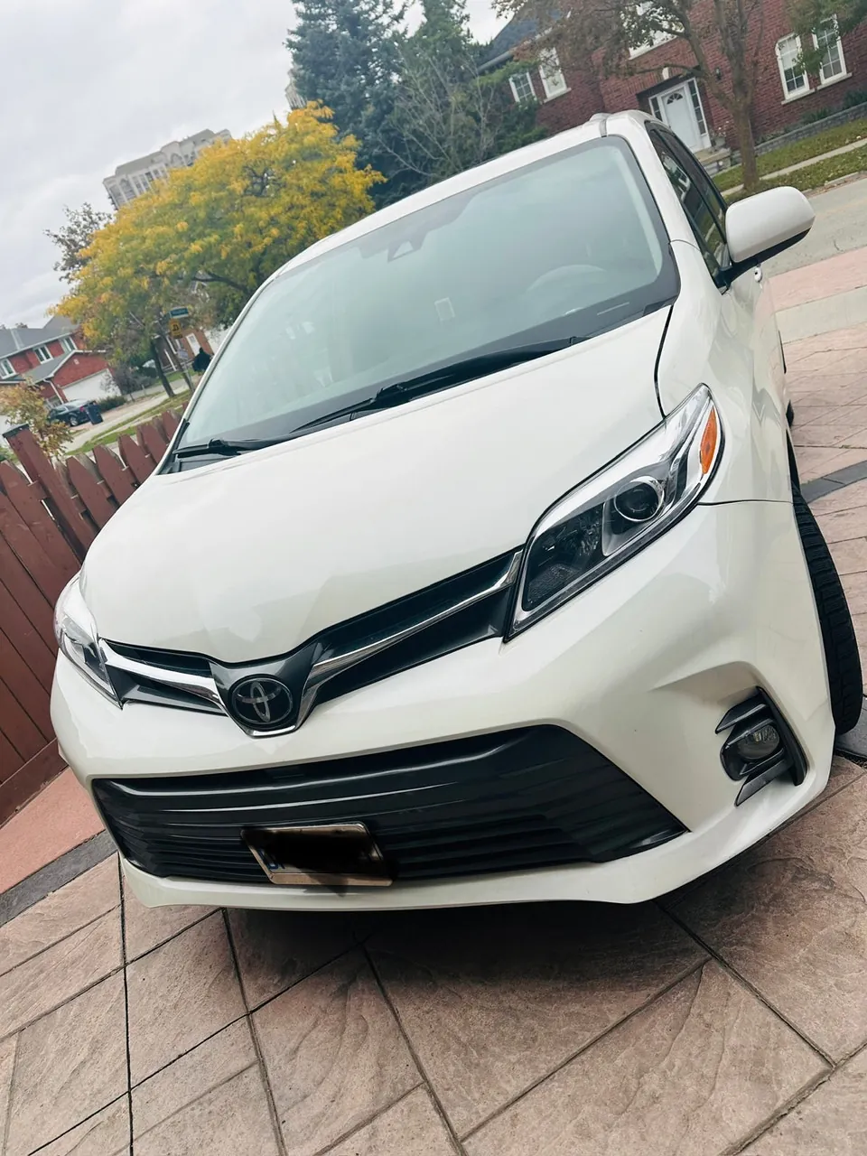 Toyota Sienna 2018 photo 3