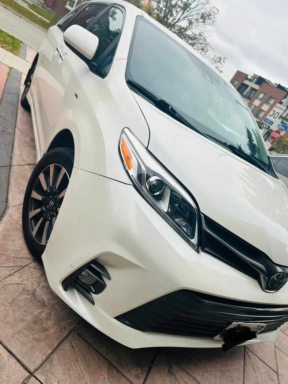 Toyota Sienna 2018 photo 5