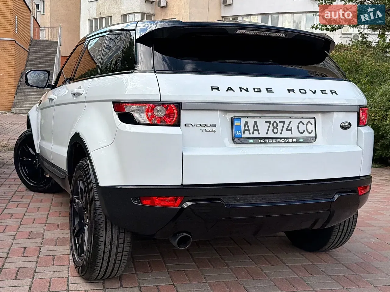 Land Rover Range Rover Evoque 2012 photo 2