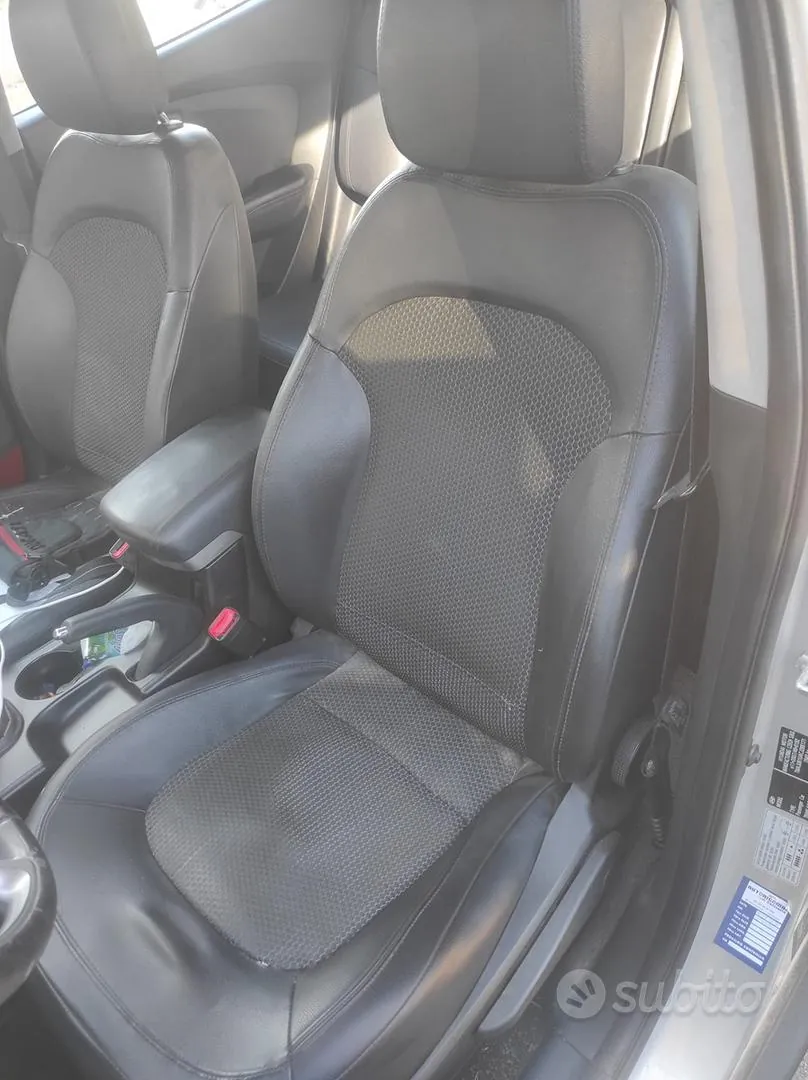 Hyundai Ix35 2012 photo 4