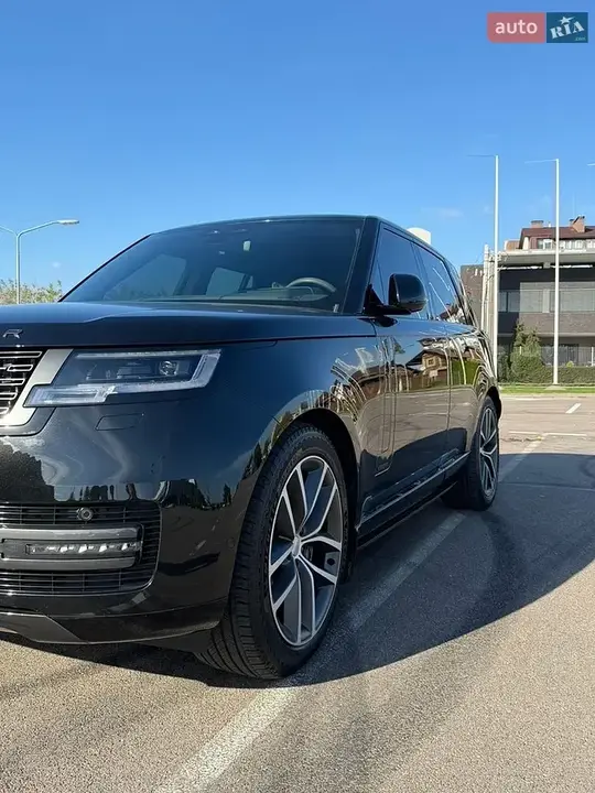 Land Rover Range Rover 2024 photo 4