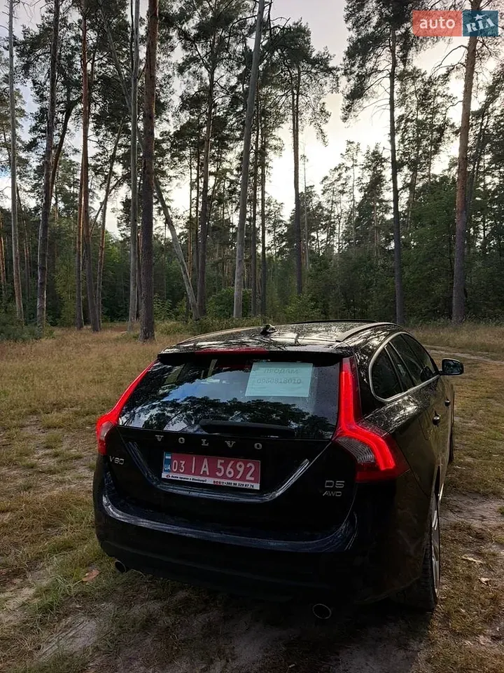 Volvo V60 2012 photo 4