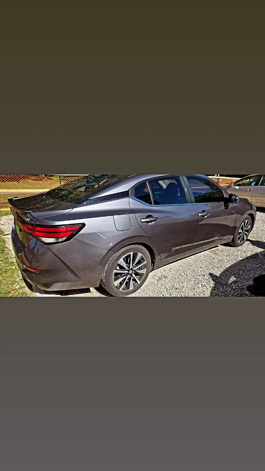 Nissan Sentra 2023 photo 2