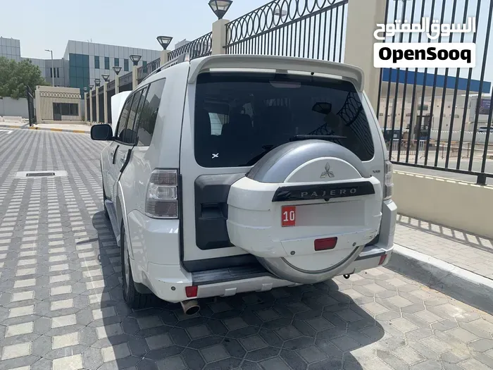 Mitsubishi Pajero Gls 2010 photo 3