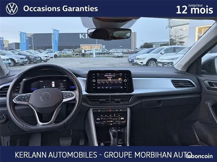 Volkswagen T-Roc 2023 photo 3