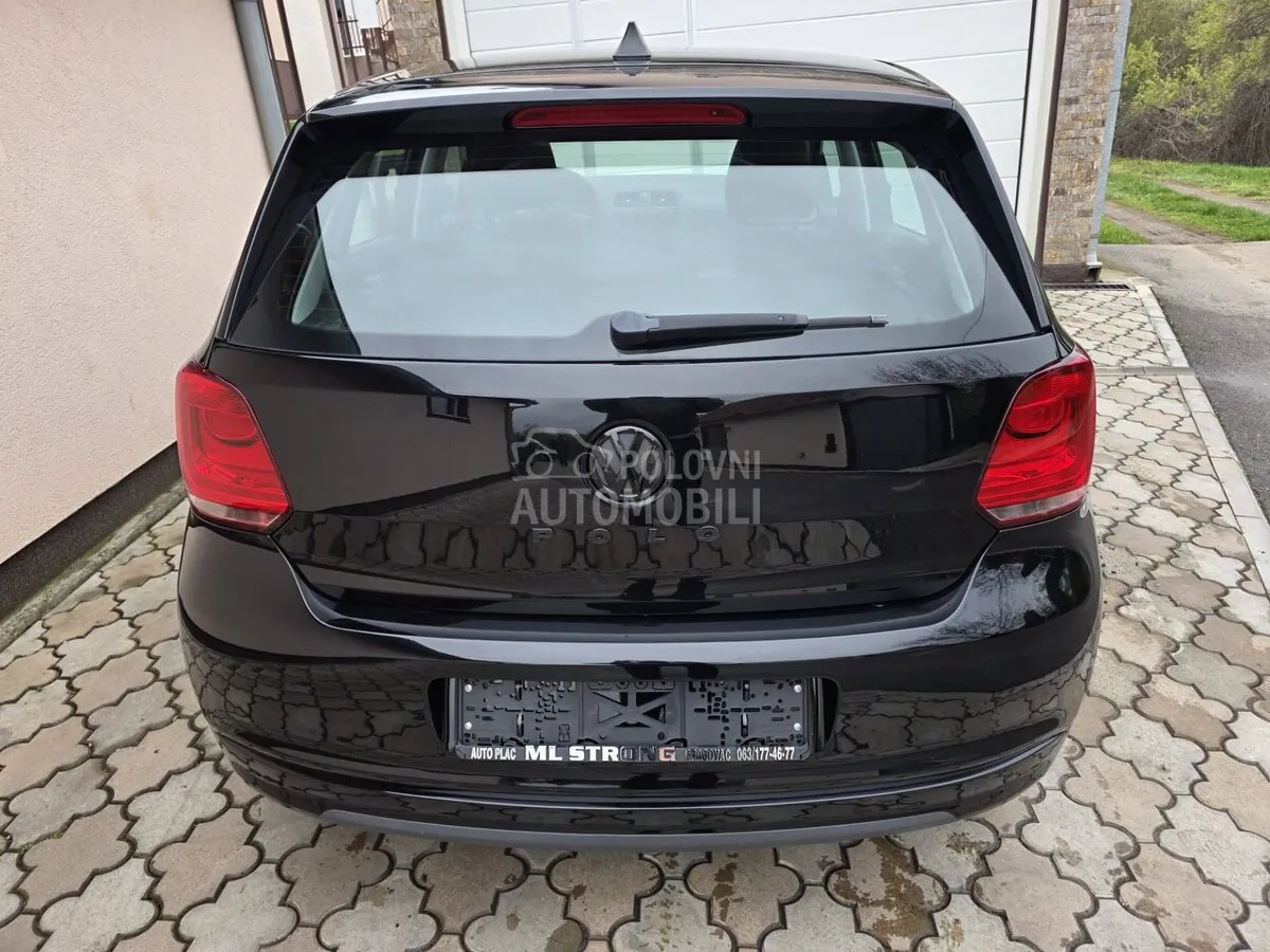 Volkswagen Polo 2011 photo 5