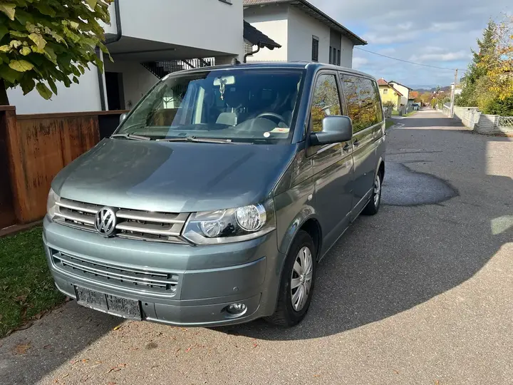 Volkswagen T5 Multivan