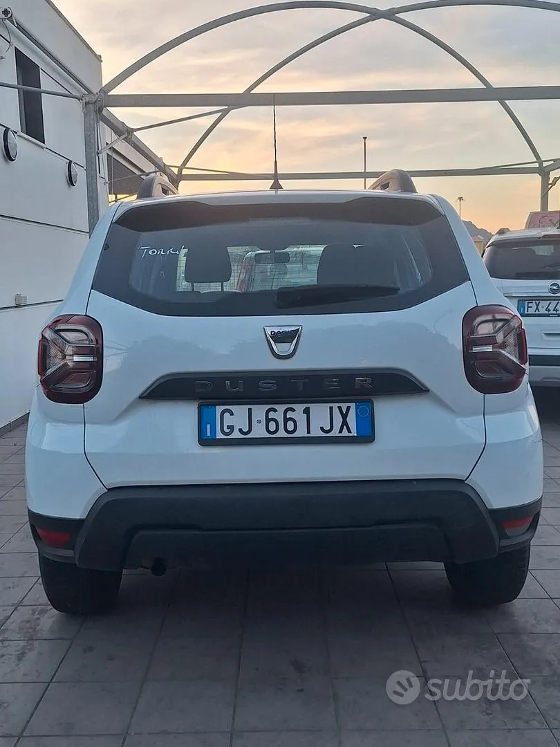 Dacia Duster 2022 photo 2