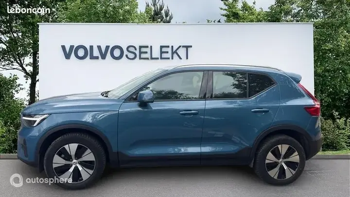 Volvo Xc40 2022 photo 2