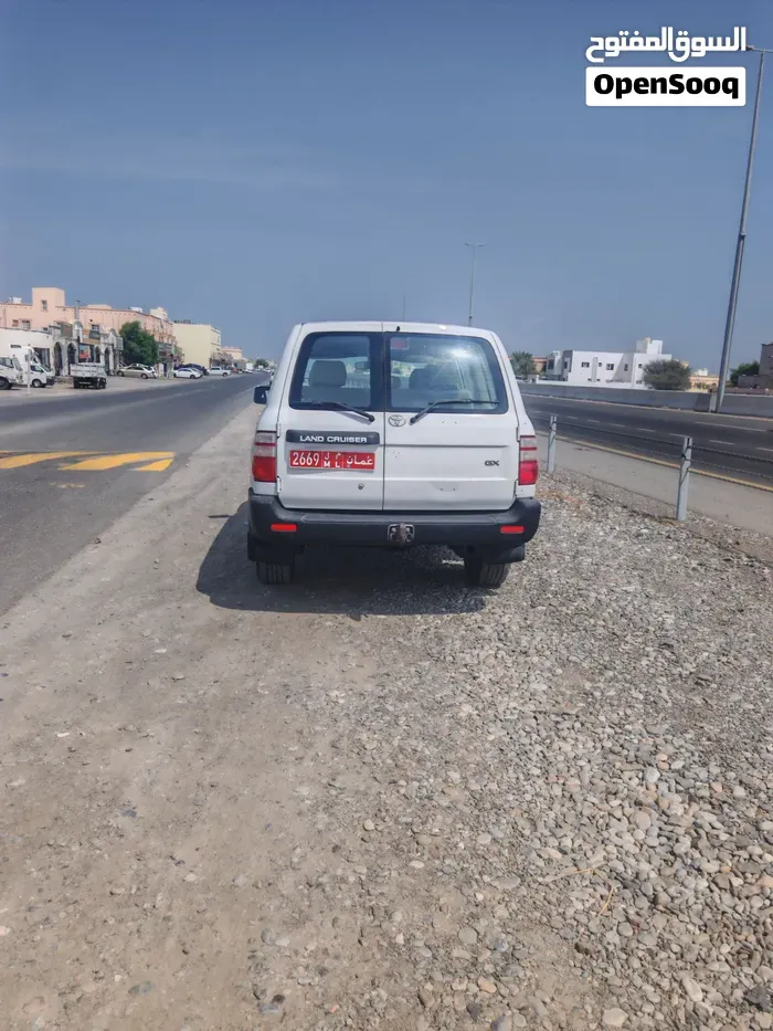 Toyota Land Cruiser 2006 photo 3