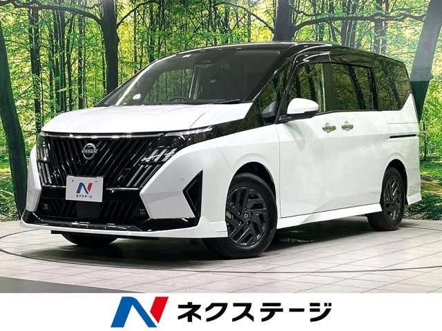Nissan Serenade