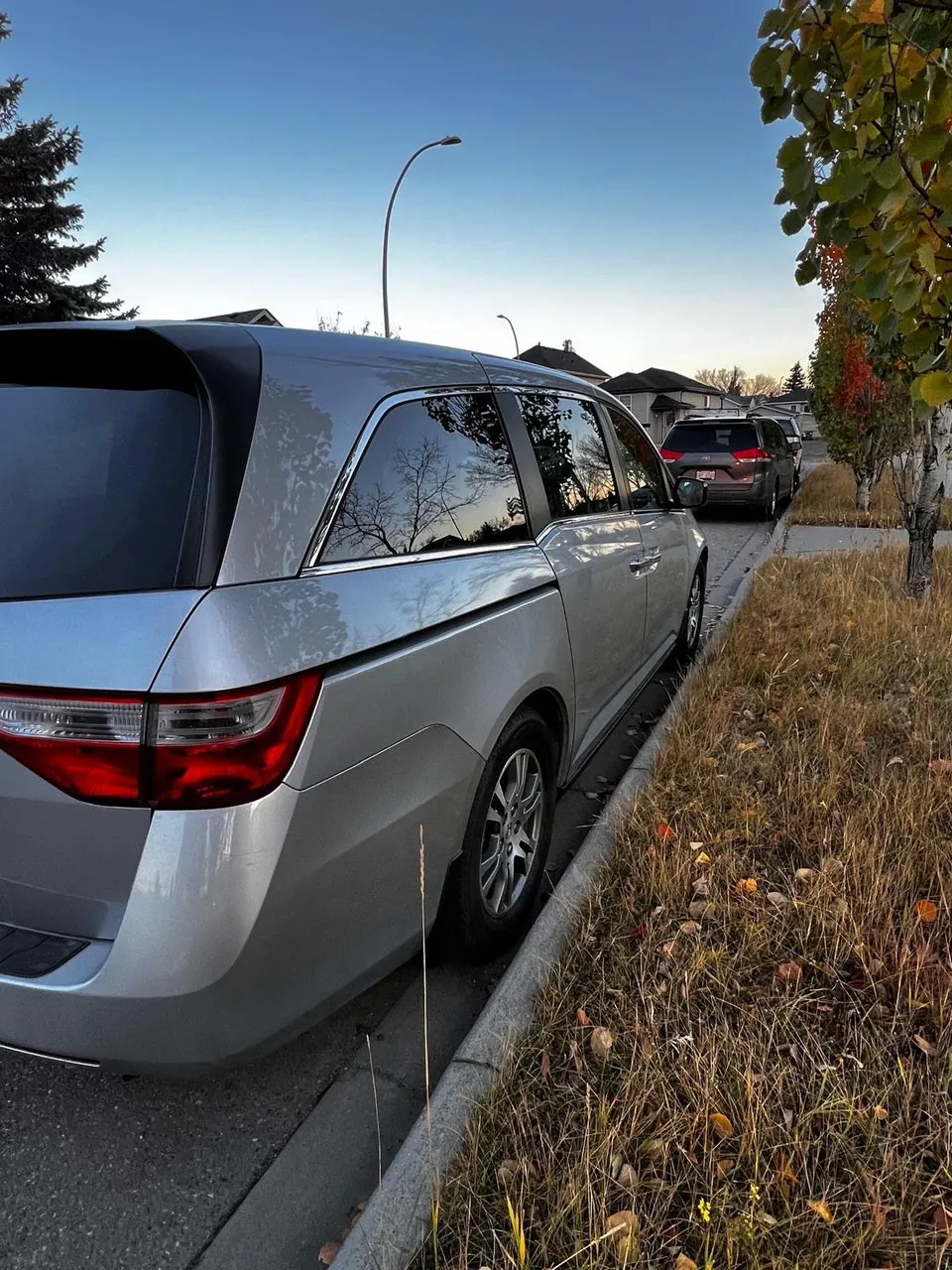 Honda Odyssey 2013 photo 3