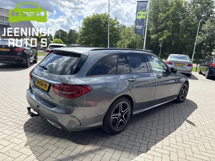 Mercedes-Benz C-Class 2020 photo 3