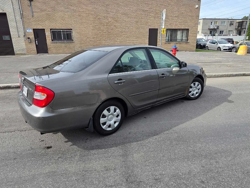Toyota Camry 2003 photo 4