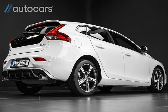 Volvo V40 2019 photo 3