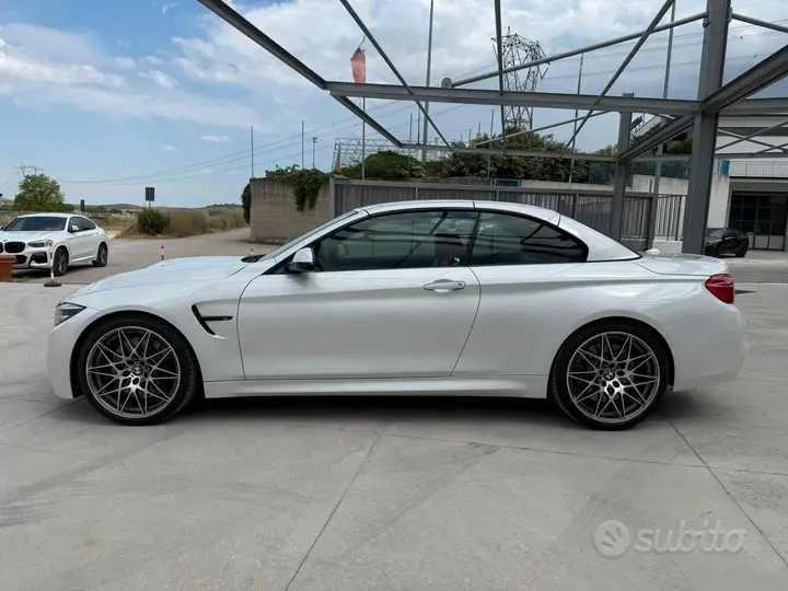 BMW M4 2018 photo 4