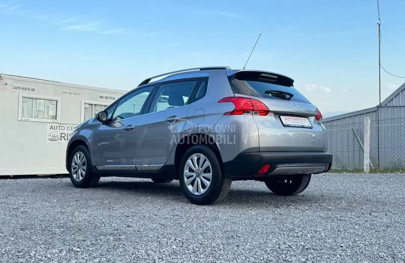 Peugeot 2008 2014 photo 3