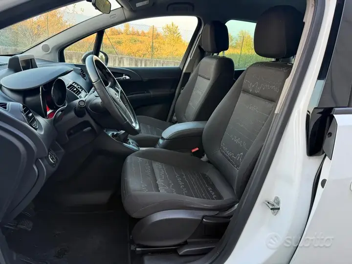 Opel Meriva 2016 photo 4