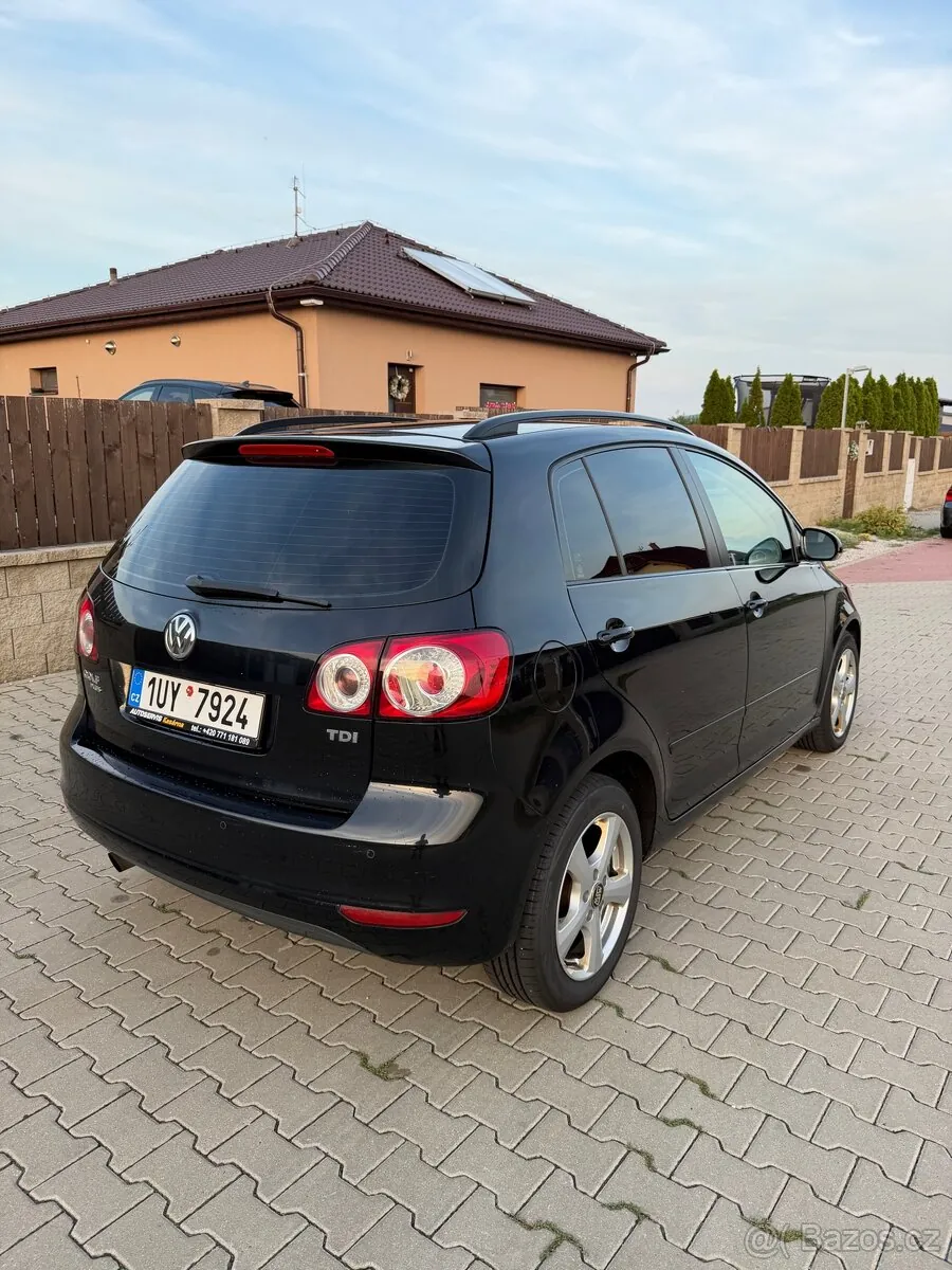 Volkswagen Golf Plus 2010 photo 3