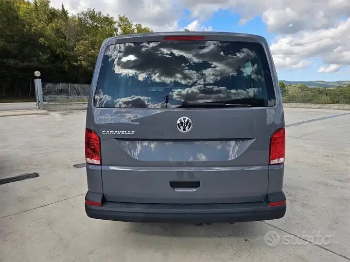 Volkswagen Caravelle 2021 photo 5