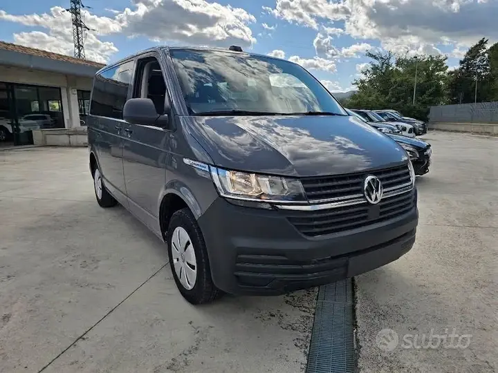 Volkswagen Caravelle