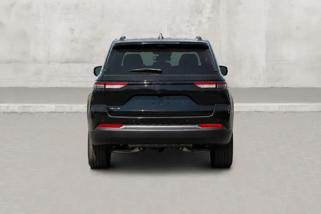 Jeep Grand Cherokee 2026 photo 5