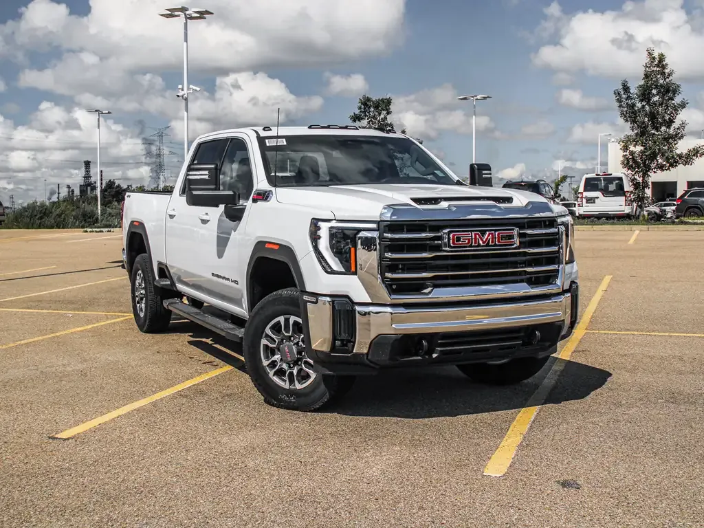 GMC Sierra 3500Hd 2026 photo 2