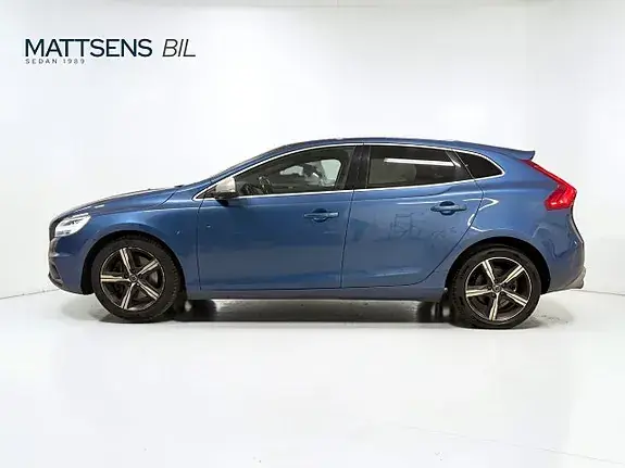 Volvo V40 2017 photo 3