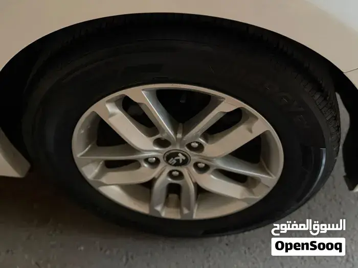 Kia K5 2012 photo 2