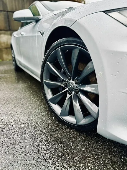 Tesla Model S 2017 photo 3