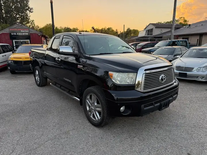 Toyota Tundra 2010 photo 3